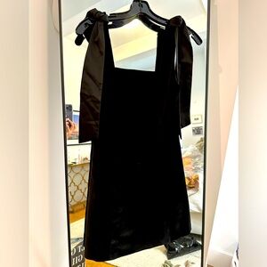 Alice and Olivia black mini velvet dress with bows